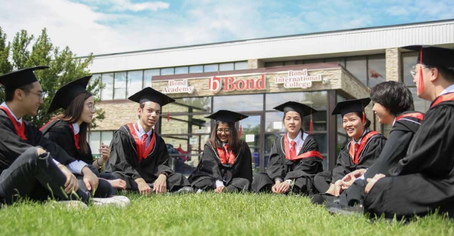 加拿大國際學校.png
